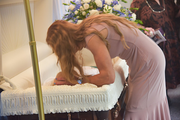 Funeral-058