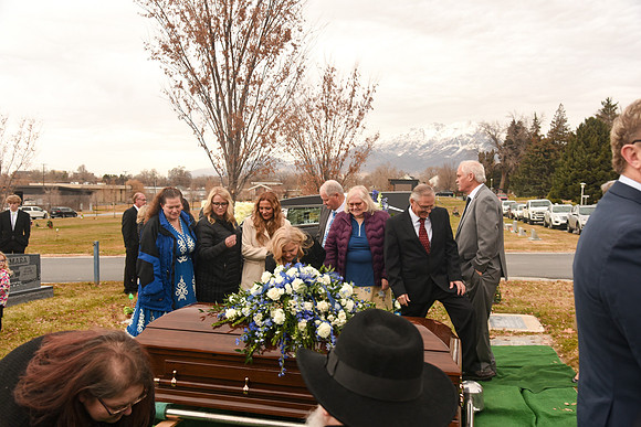 Funeral-094