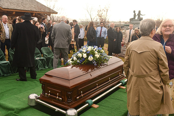 Funeral-102