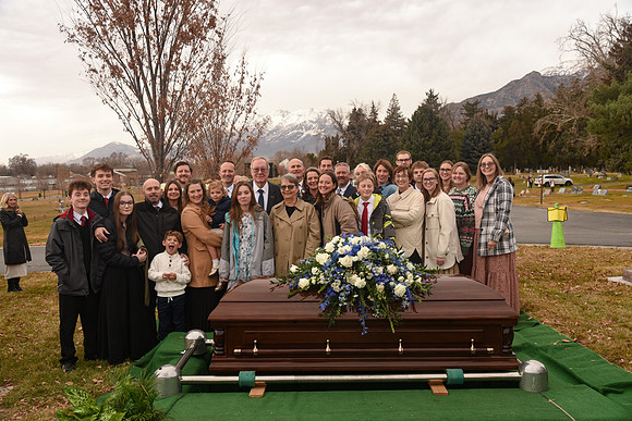 Funeral-140