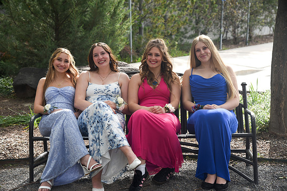 Westlake_Prom_26-167