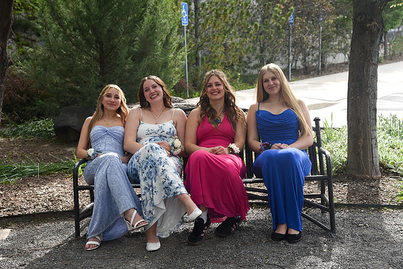 Westlake_Prom_26-169