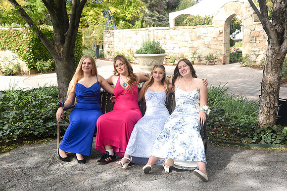 Westlake_Prom_26-184
