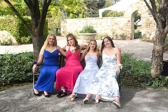 Westlake_Prom_26-185